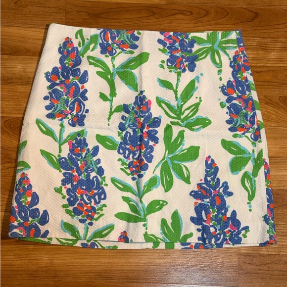 Lilly Pulitzer Dresses & Skirts - Lilly Pulitzer Women’s Lynnie Honeycomb Pique Mini Skirt Size 10 Floral
